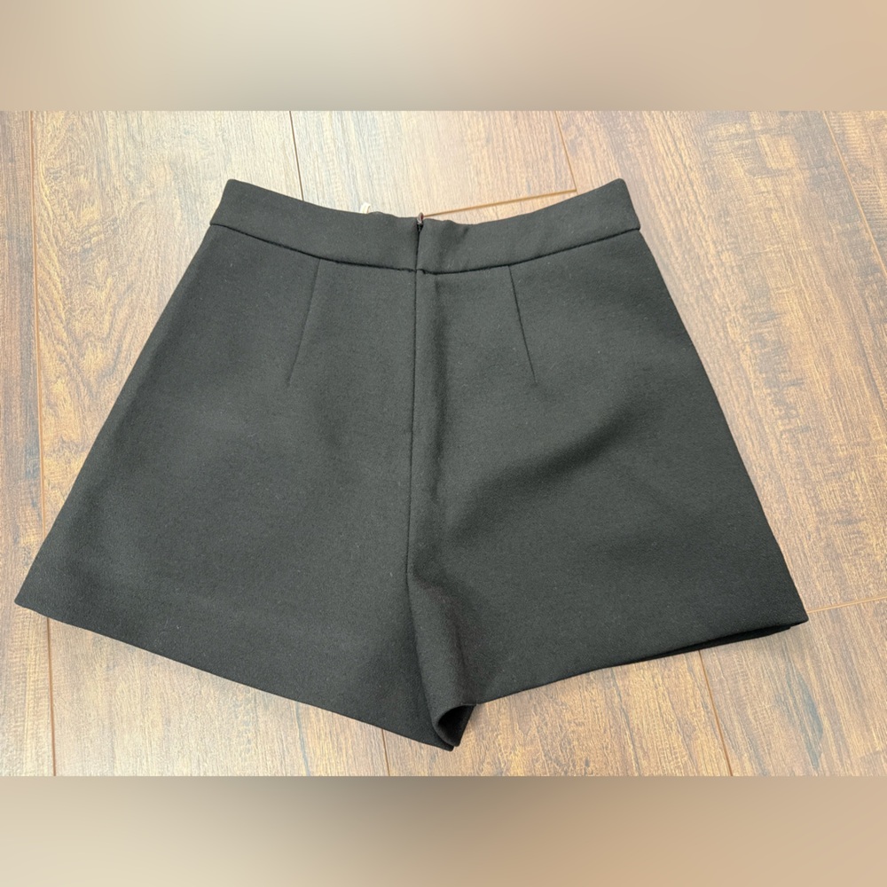 Maje Inala Ruffle Shorts - Picture 4 of 5